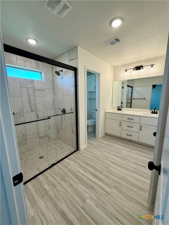 5201 White Rose Drive Property Photo 13