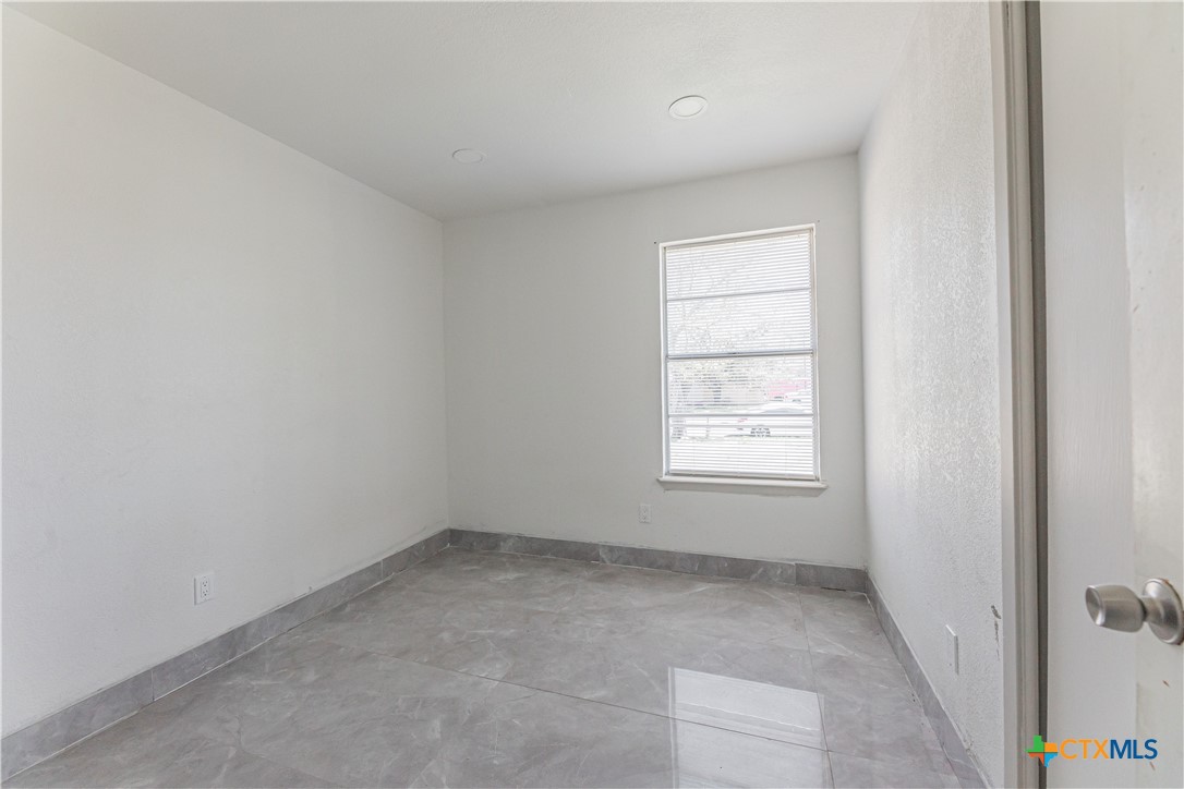 1805 N 38th Street Property Photo 12