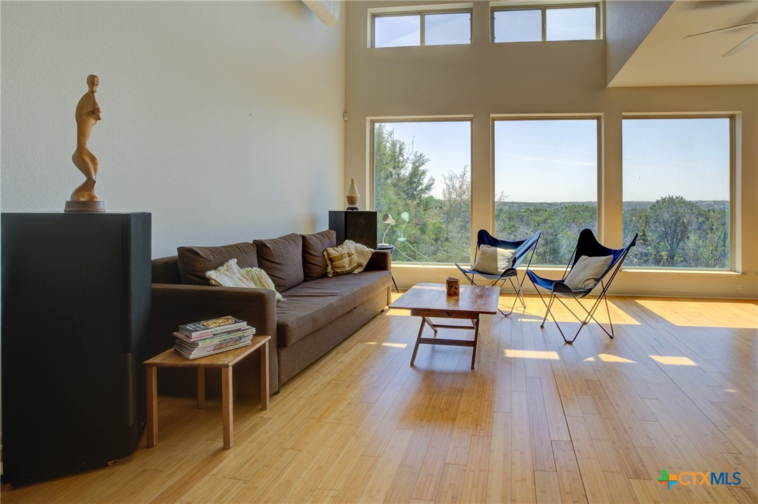 1550 Moon View Drive Property Photo 4