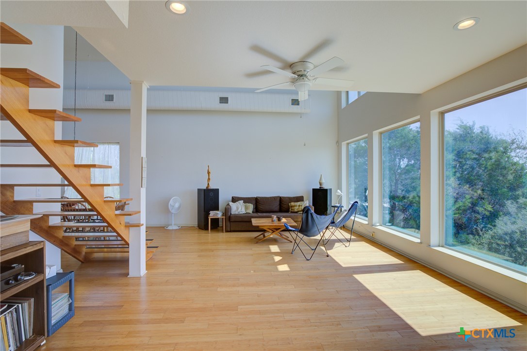 1550 Moon View Drive Property Photo 7