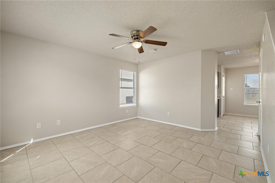 2307 Tracey Ann Lane Property Photo 6