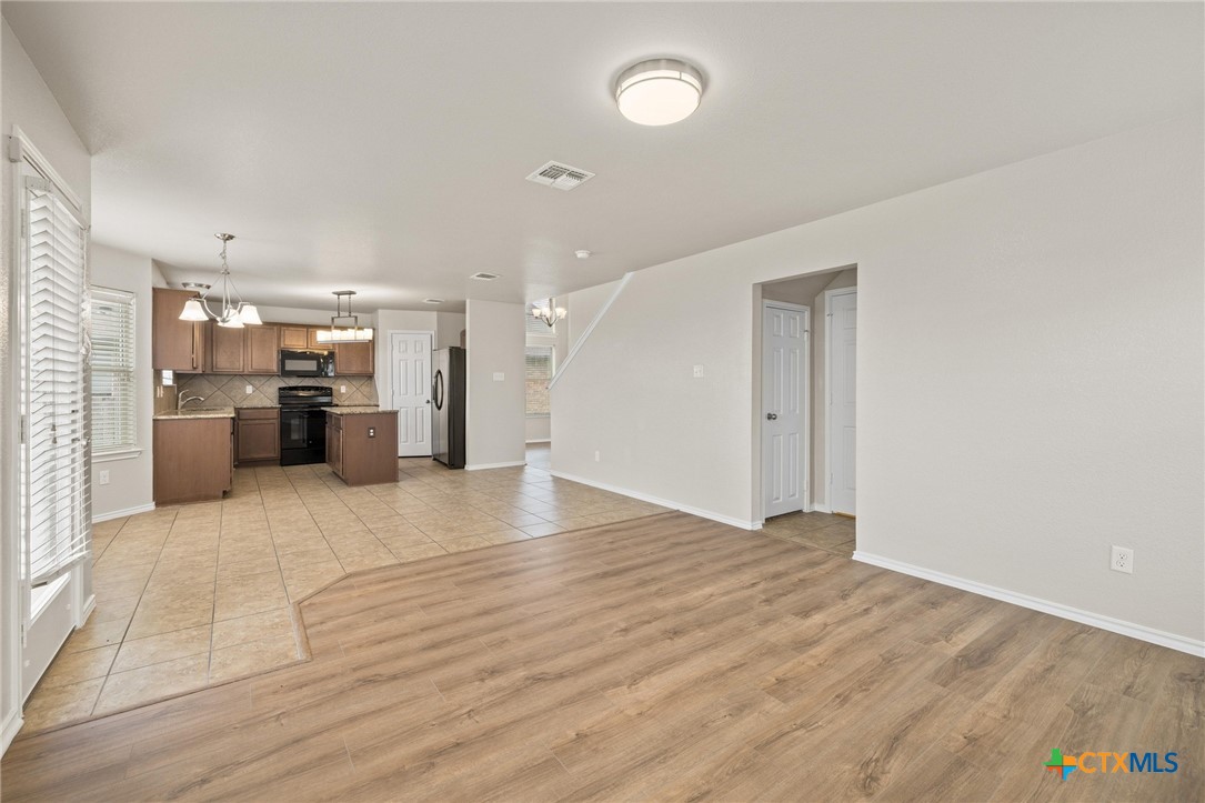 6402 Clear Brook Drive Property Photo 8