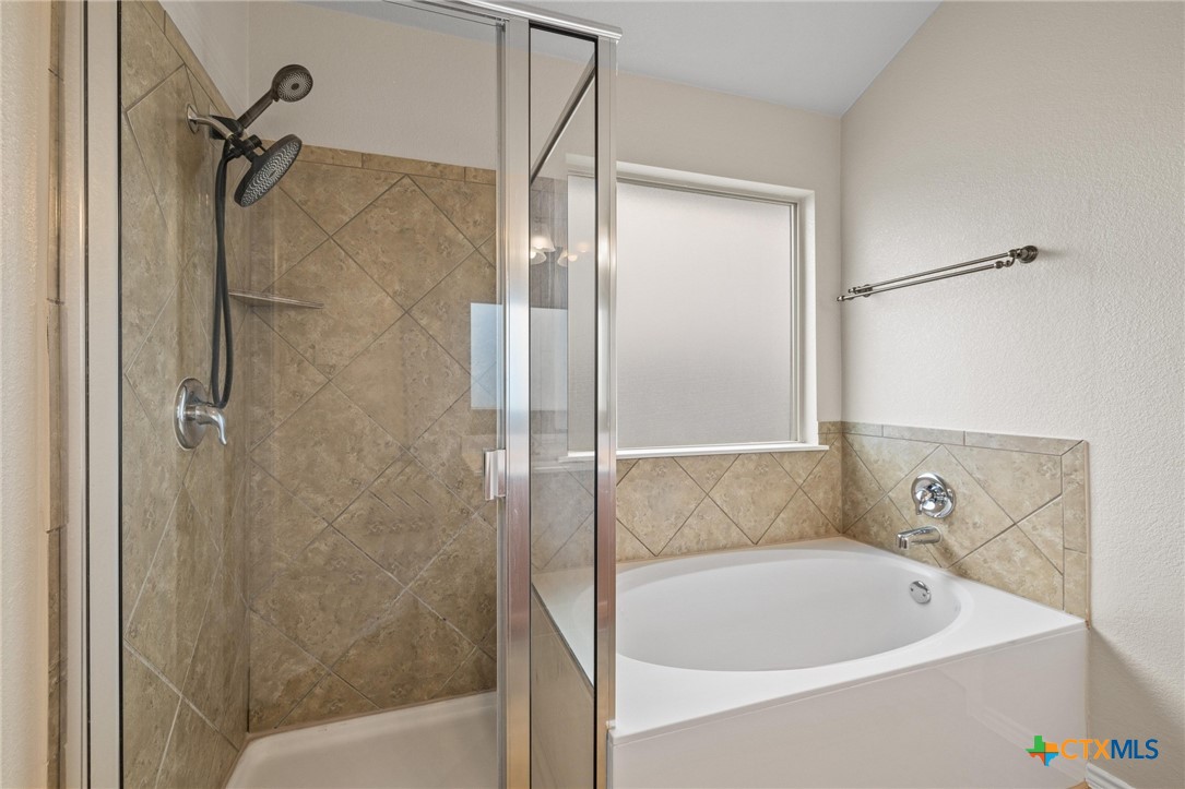 6402 Clear Brook Drive Property Photo 19
