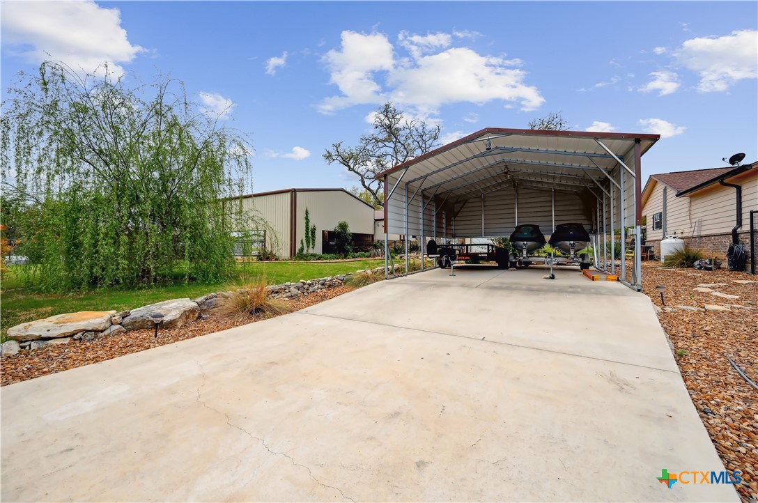 2147 Blue Ridge Drive Property Photo 4