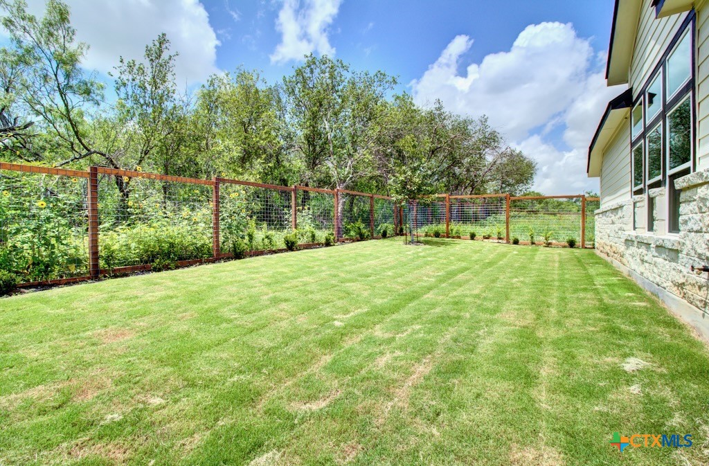 11910 Lofted Bloom Property Photo 4