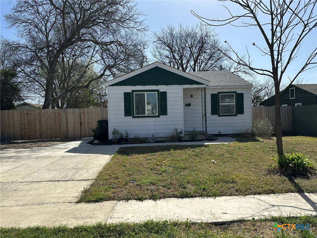 402 Wisconsin Street Property Photo 1