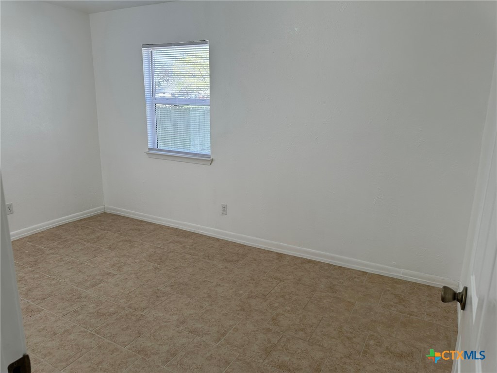 402 Wisconsin Street Property Photo 10