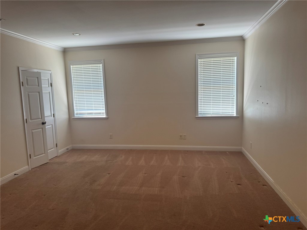 105 Laurel Oak Circle Property Photo 8