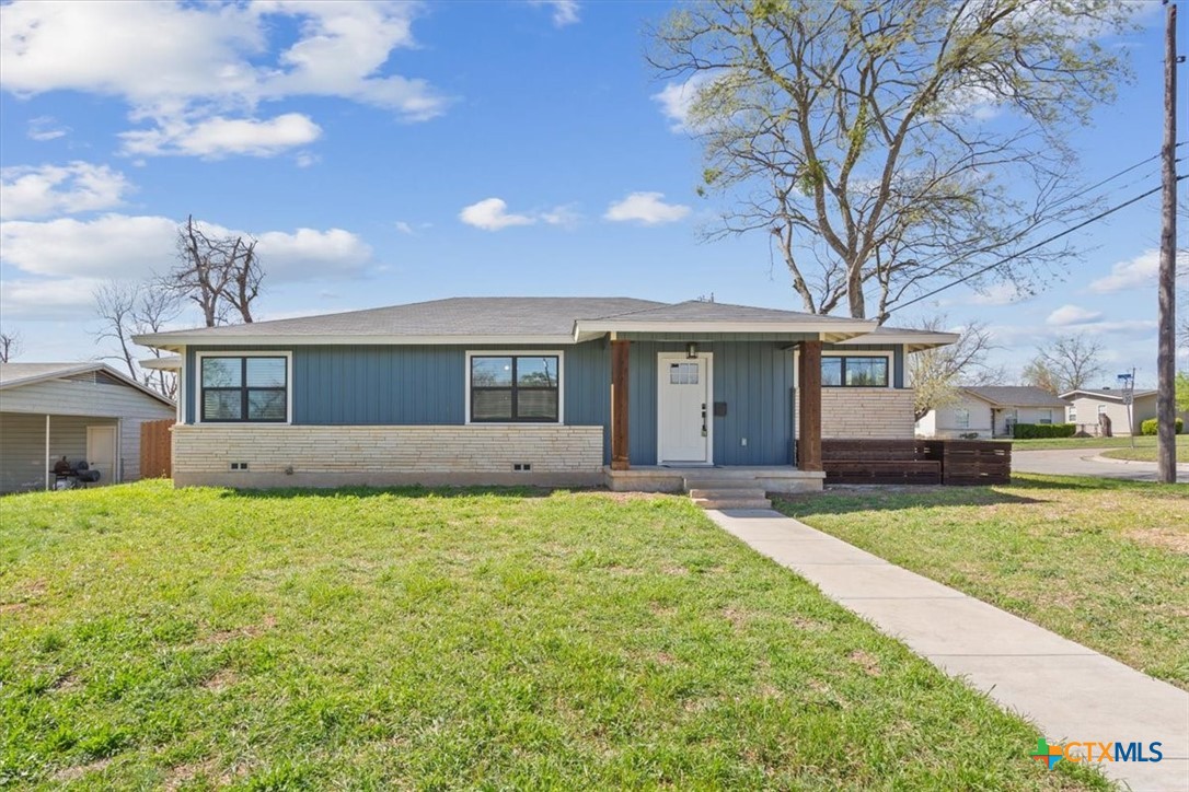 1402 S 53rd Street Property Photo