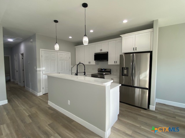 608 N Cedar Avenue Property Photo 19