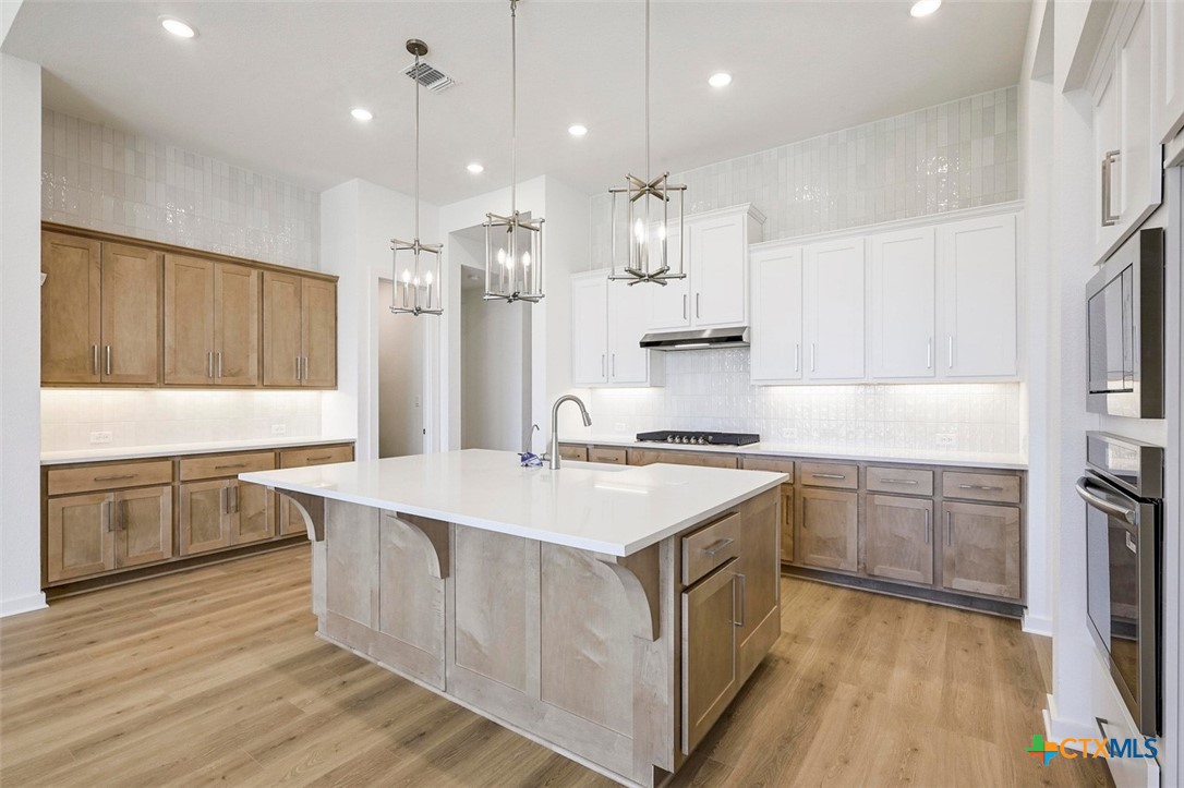 367 Muddy Creek Property Photo 6