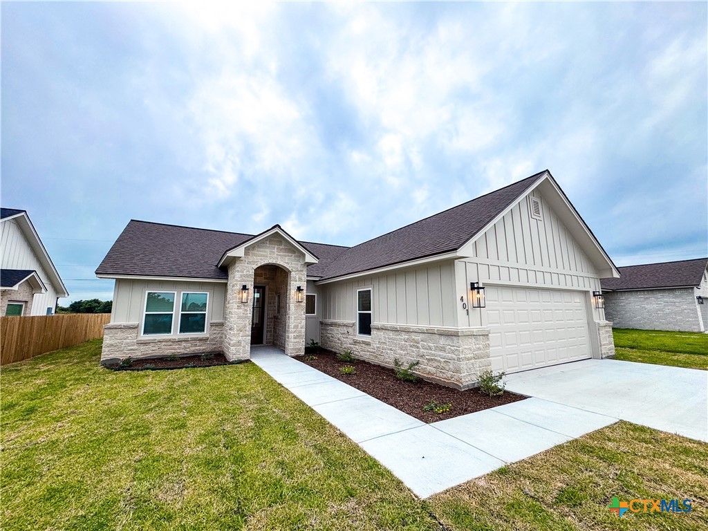 401 Turkey Lane Property Photo