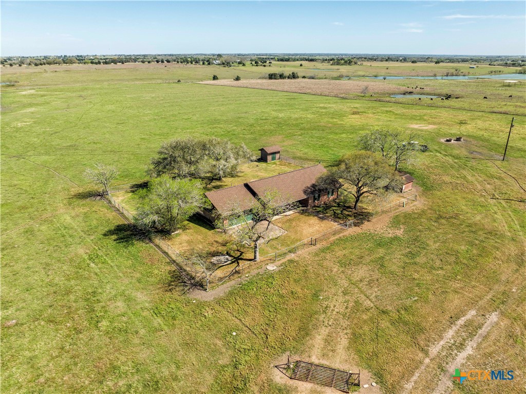 11552 Fm 1383 Property Photo