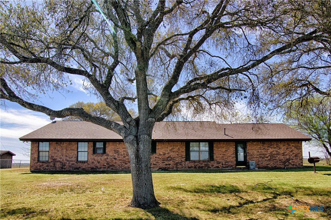 11552 Fm 1383 Property Photo 2