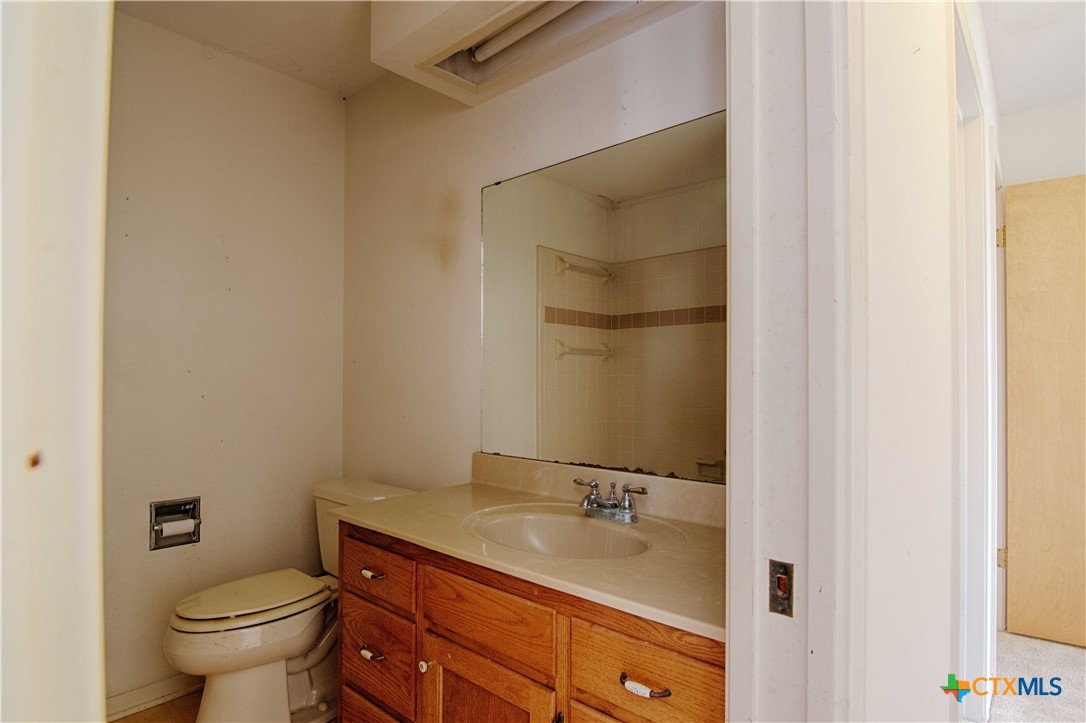 11552 Fm 1383 Property Photo 19