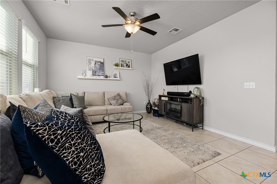 3943 Legend Rock Property Photo 8