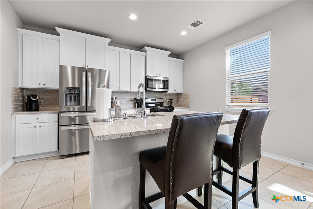 3943 Legend Rock Property Photo 11