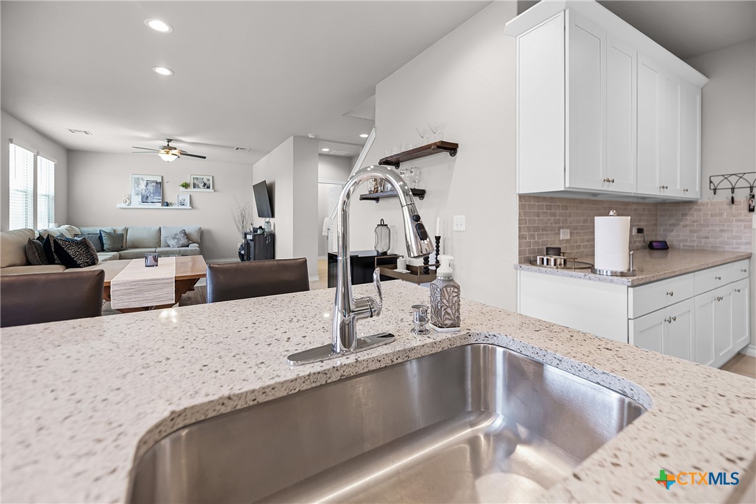 3943 Legend Rock Property Photo 18