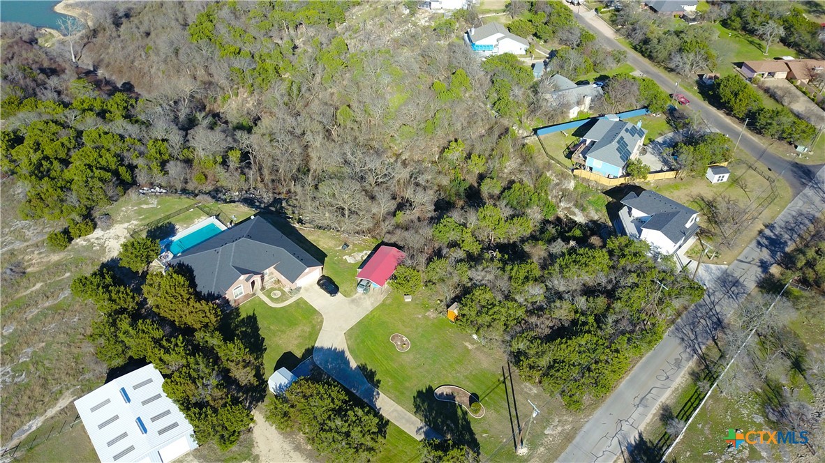 5091 Denmans Loop Property Photo 9