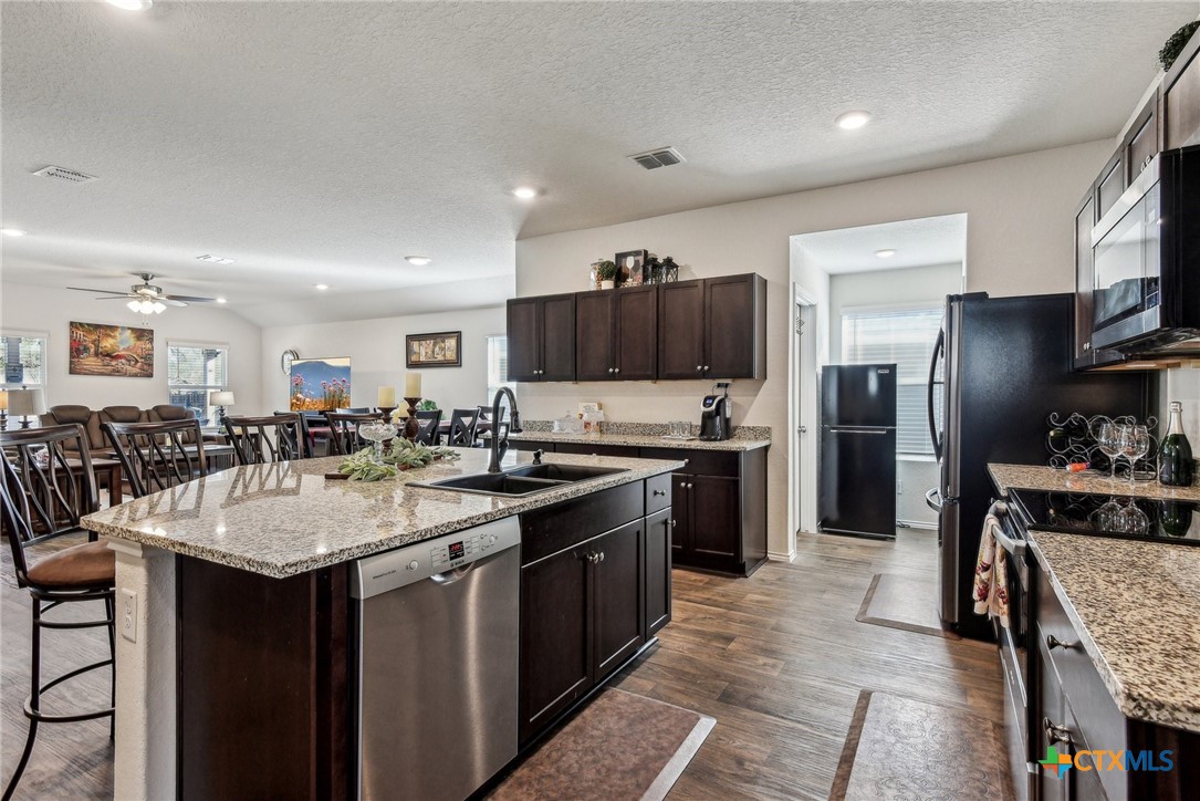 759 Ocelot Court Property Photo 15