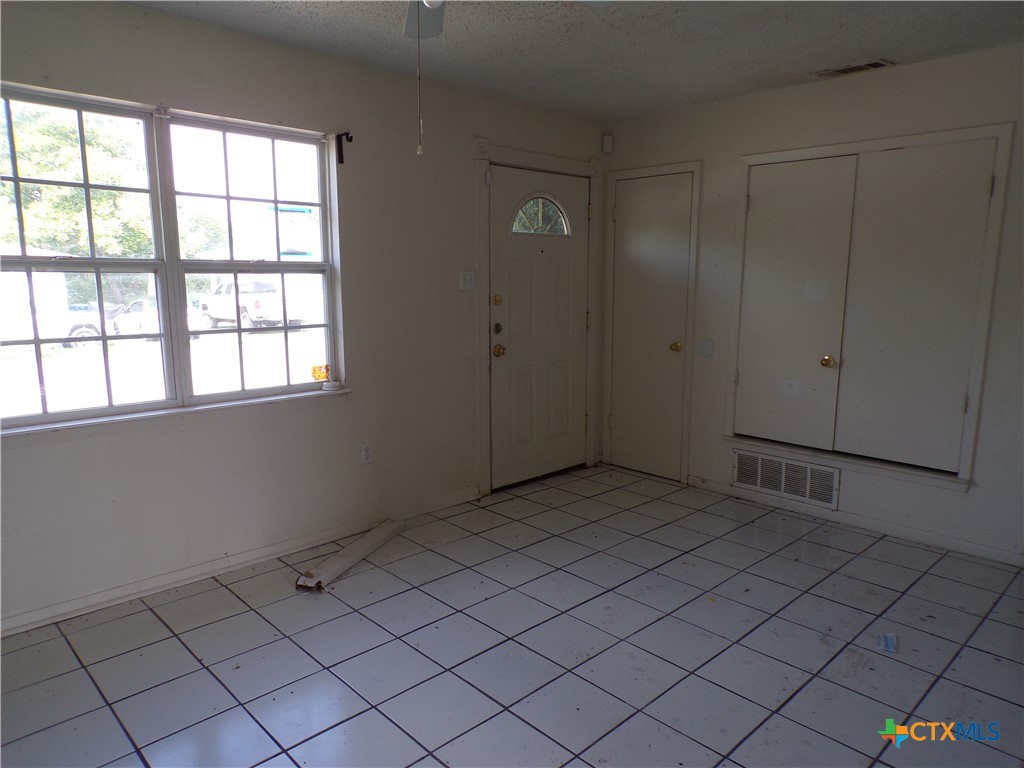 506 N 9th Street Property Photo 4