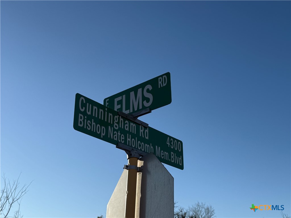 3500 E Elms Road Property Photo 13