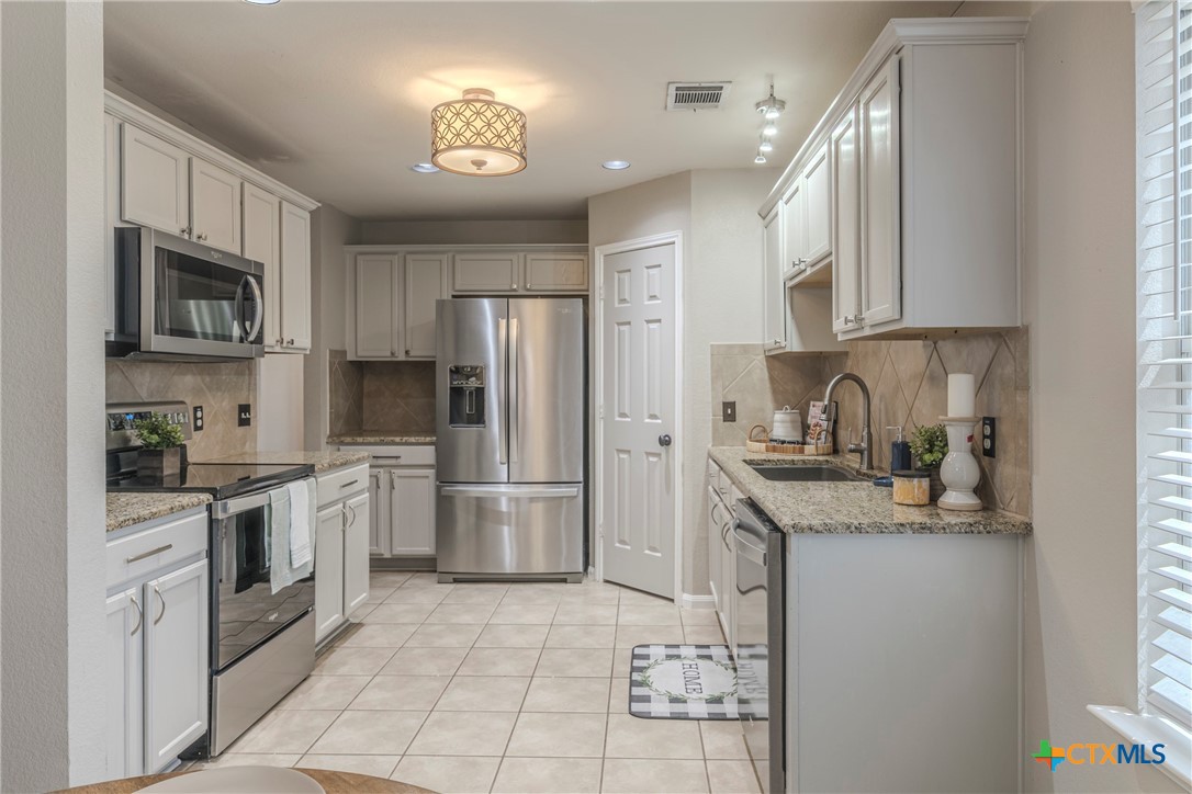 404 Big Timber Drive Property Photo 6