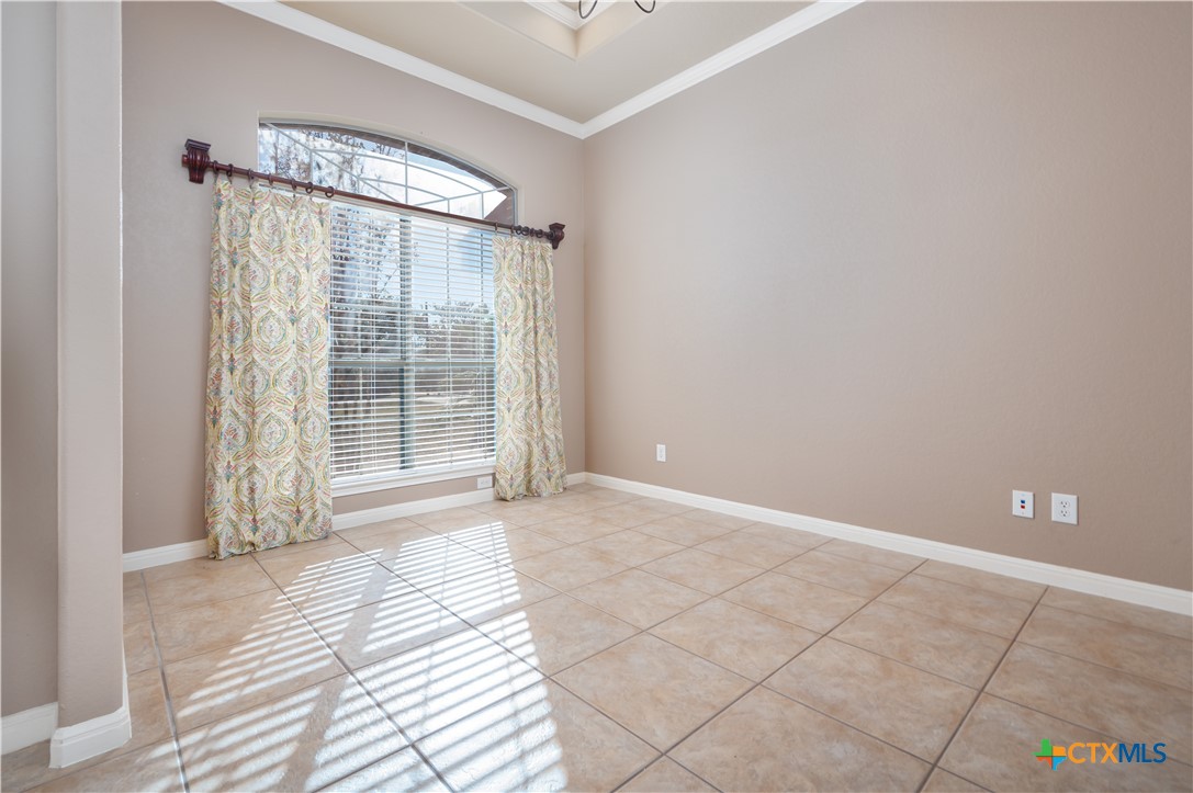455 Rose Blossom Loop Property Photo 7