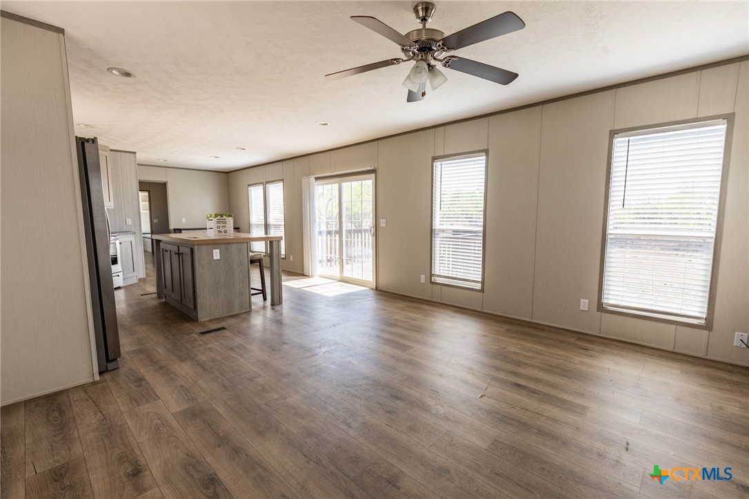 181 Viridian View Property Photo 7