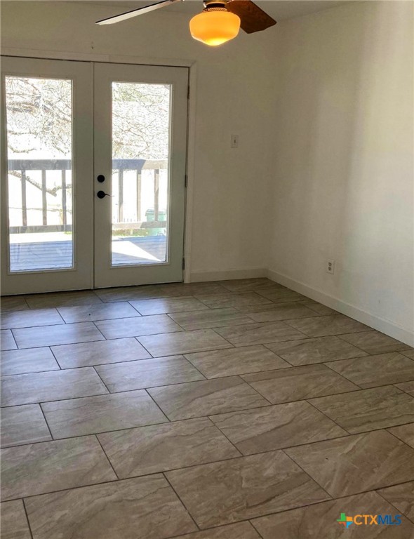 195 Gallagher Drive 18 Property Photo 9