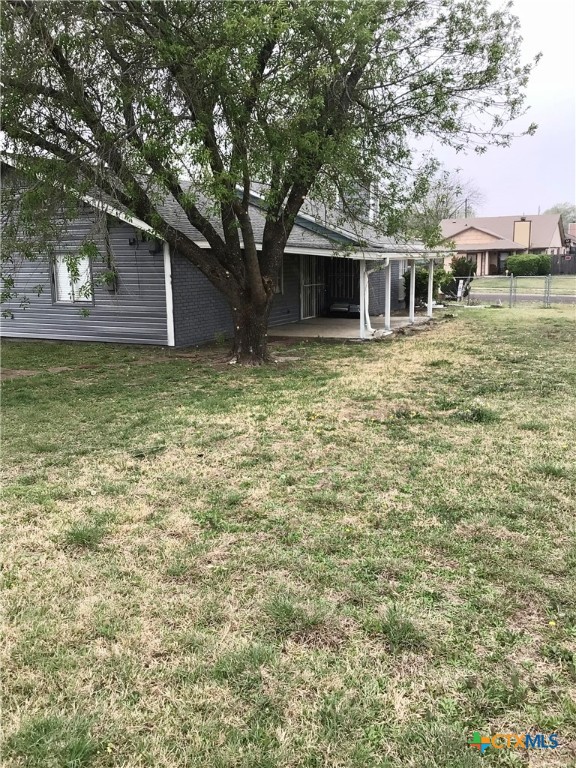 2004 Sherman Drive Property Photo 17