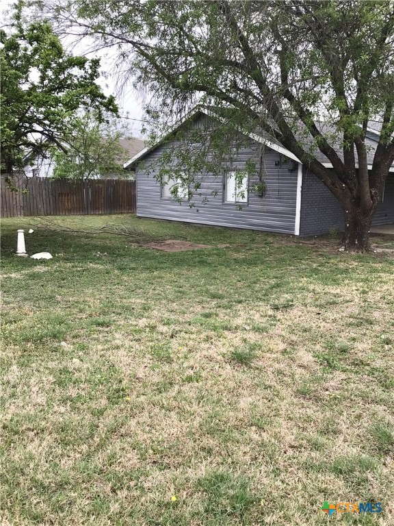 2004 Sherman Drive Property Photo 18