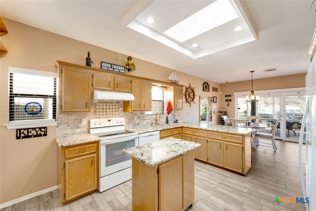 875 Gallagher Road Property Photo 14