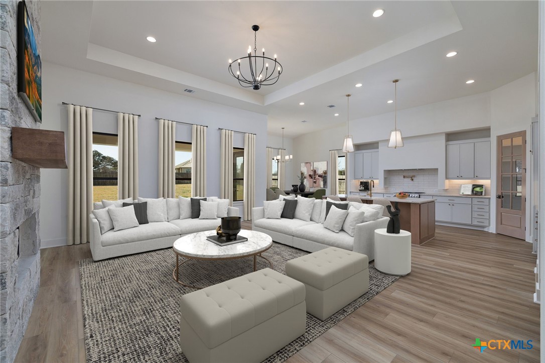 632 Oak Creek Parkway Property Photo 14