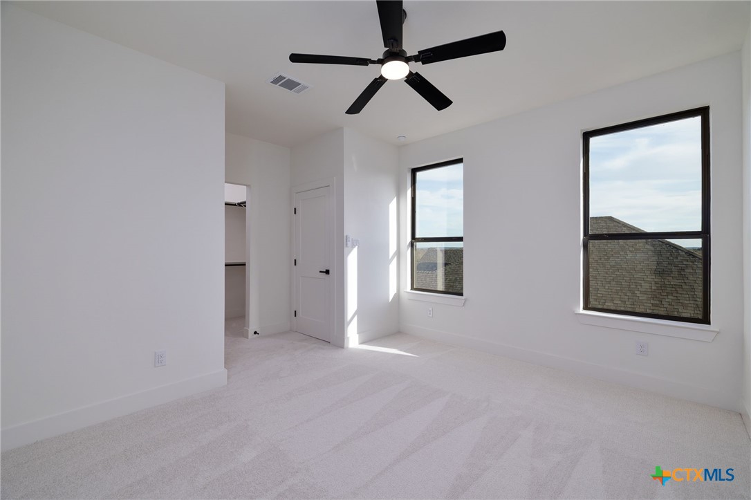 632 Oak Creek Parkway Property Photo 34