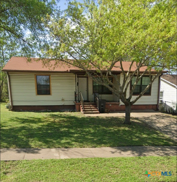 813 S 2nd Street Property Photo 1