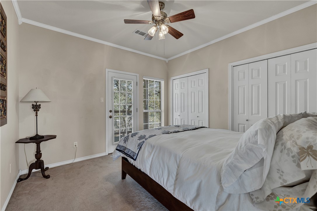 448 Summer Glen Lane Property Photo 17