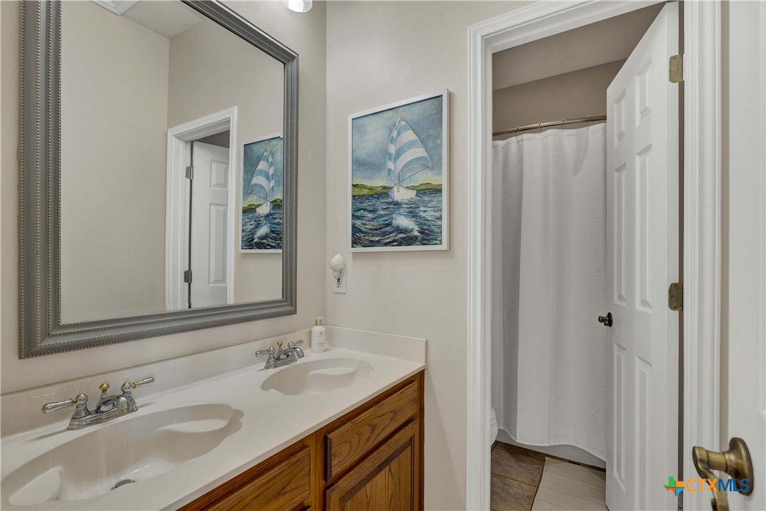 448 Summer Glen Lane Property Photo 18