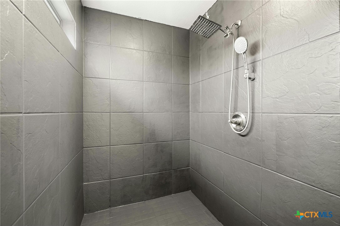 4445 W Amity Road Property Photo 22