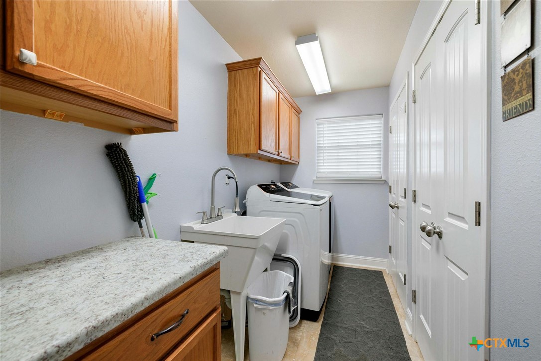 4445 W Amity Road Property Photo 23
