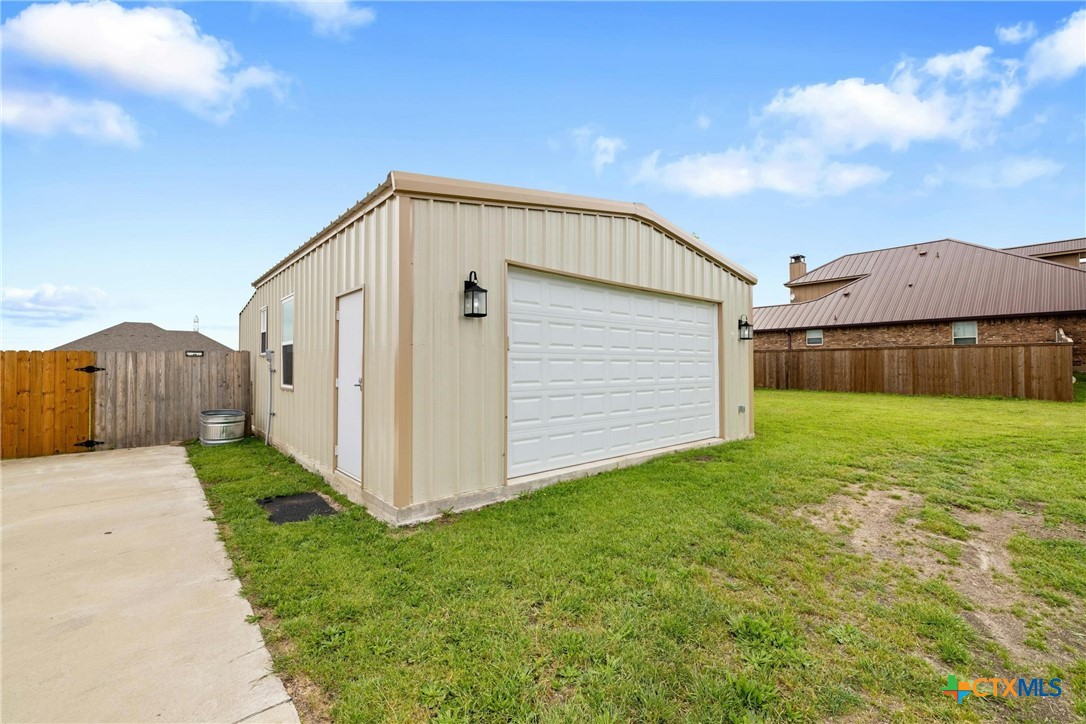 4445 W Amity Road Property Photo 33