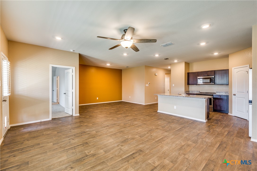 772 Armadillo Drive Property Photo 10