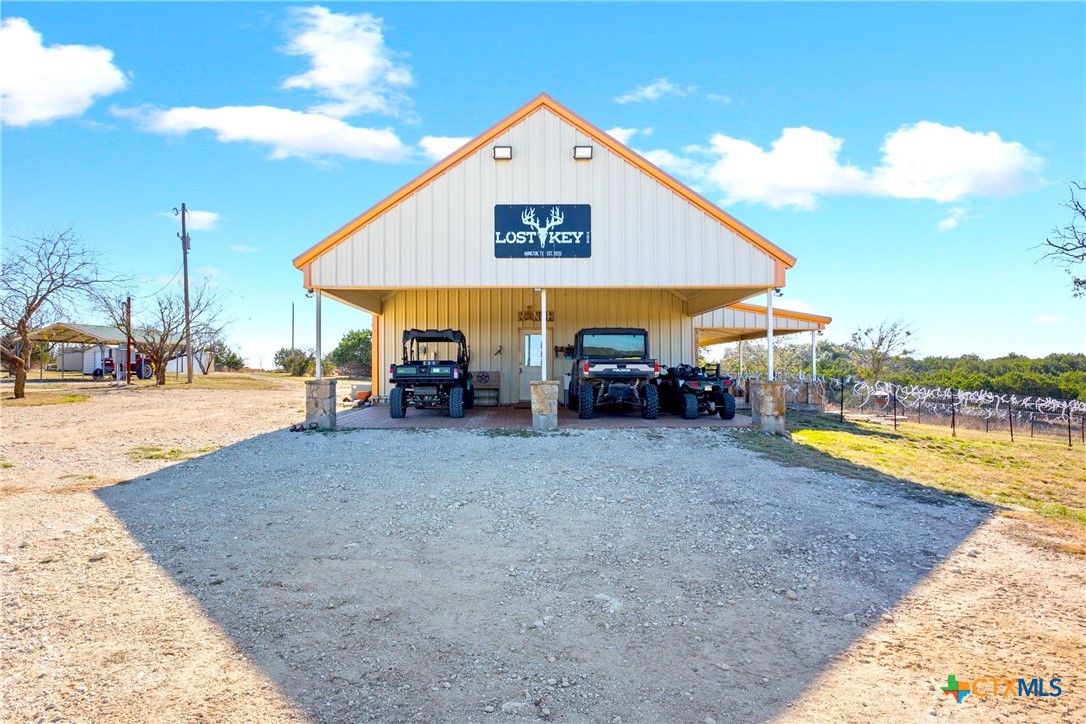 1782 Fm 218 Property Photo 4