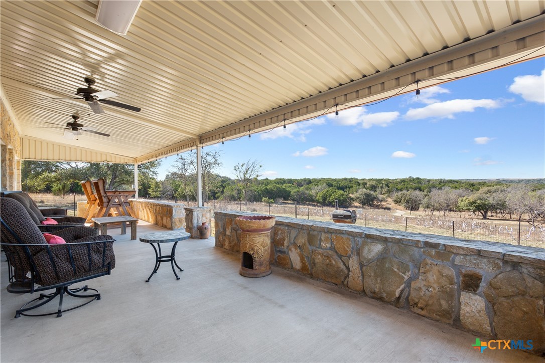 1782 Fm 218 Property Photo 14
