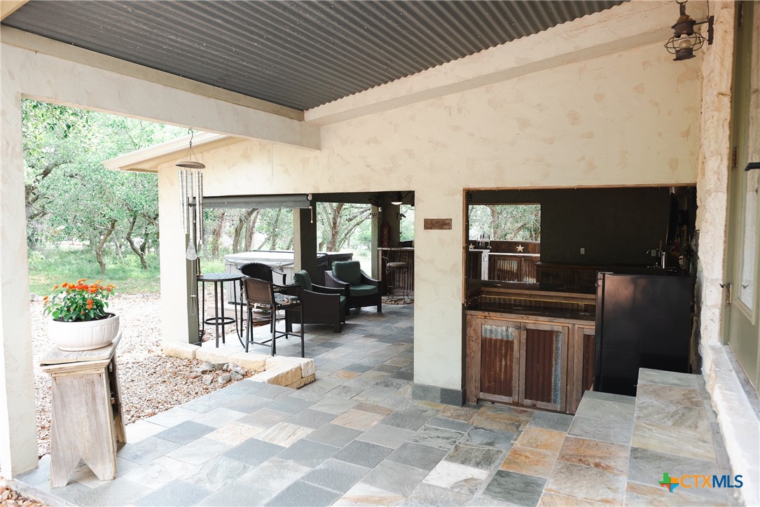 211 Cambridge Drive Property Photo 29