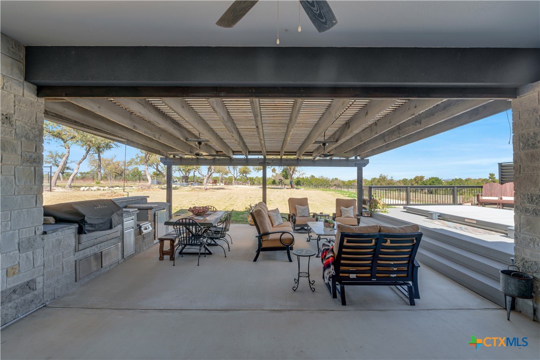 938 Malbec Loop Property Photo 29