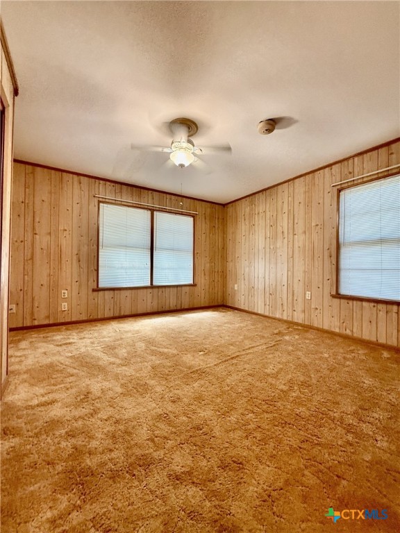 92 Live Oak Street Property Photo 8