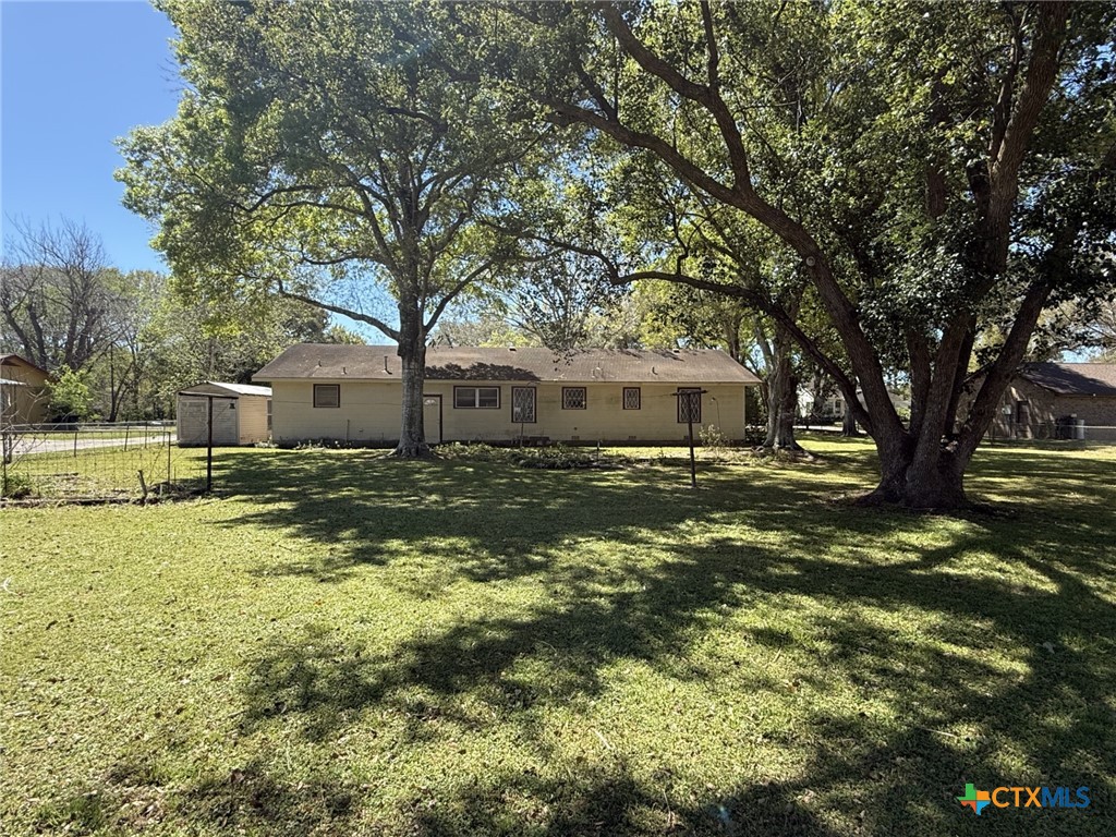 92 Live Oak Street Property Photo 17