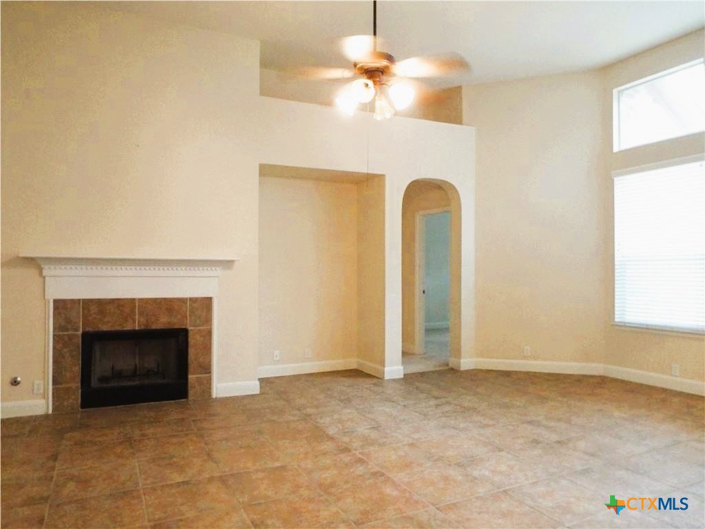 3241 Ranch Park Trail Property Photo 4