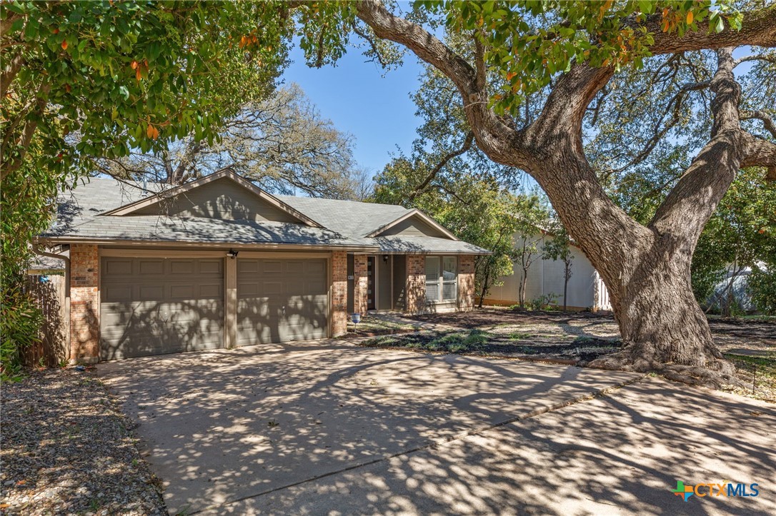 5004 Powder River Road Property Photo 3